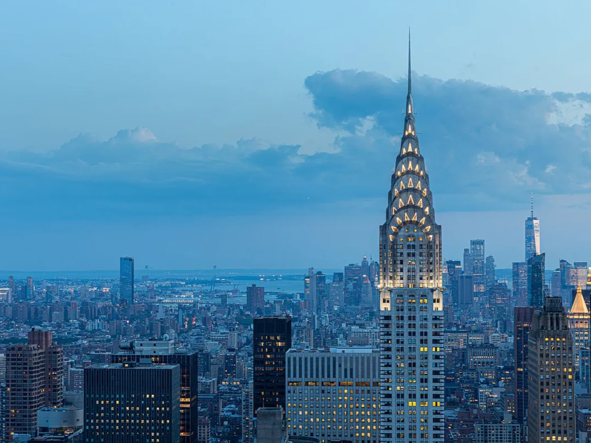 FUNWOO 德載國際不動產- 2025年美國房市年中分析｜價格創新高、買家重獲主導：高點拉鋸戰正式開始